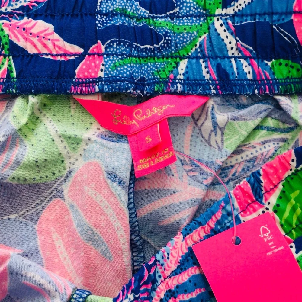 NWT Lilly Pulitzer Katia Mid Rise Shorts Beleaf In Yourself NWT In Package Blue - Picture 7 of 9